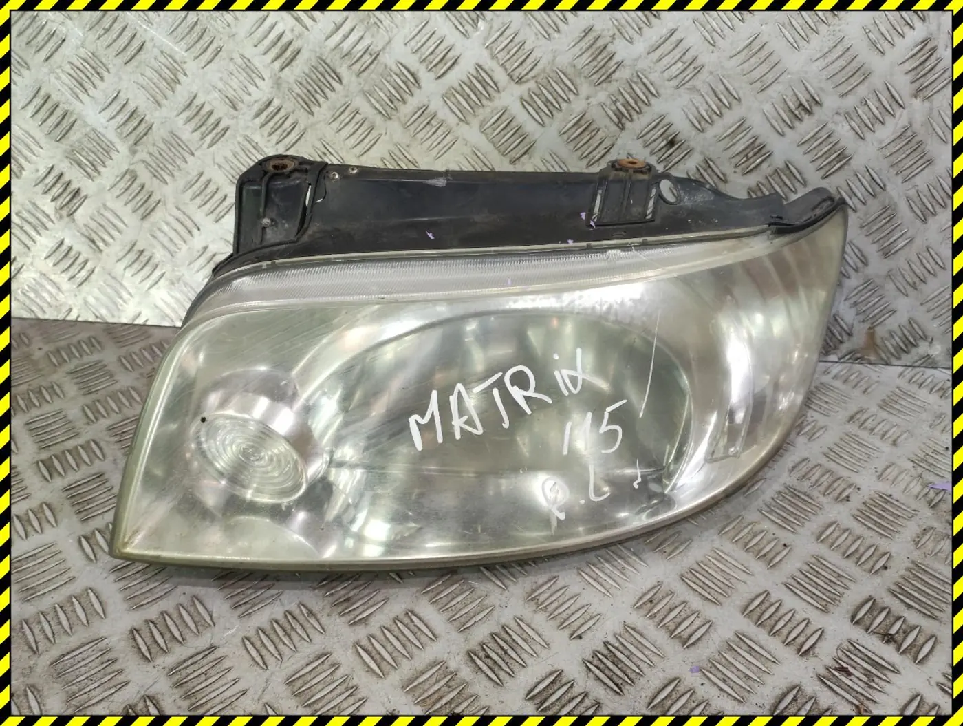 Фара левая к Hyundai Matrix 2002