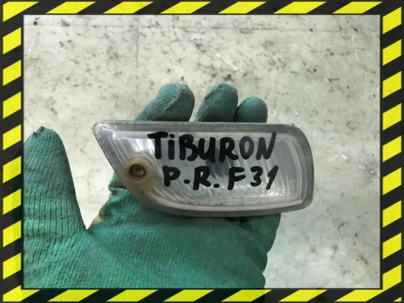 Поворотник правый к Hyundai Tiburon 2000