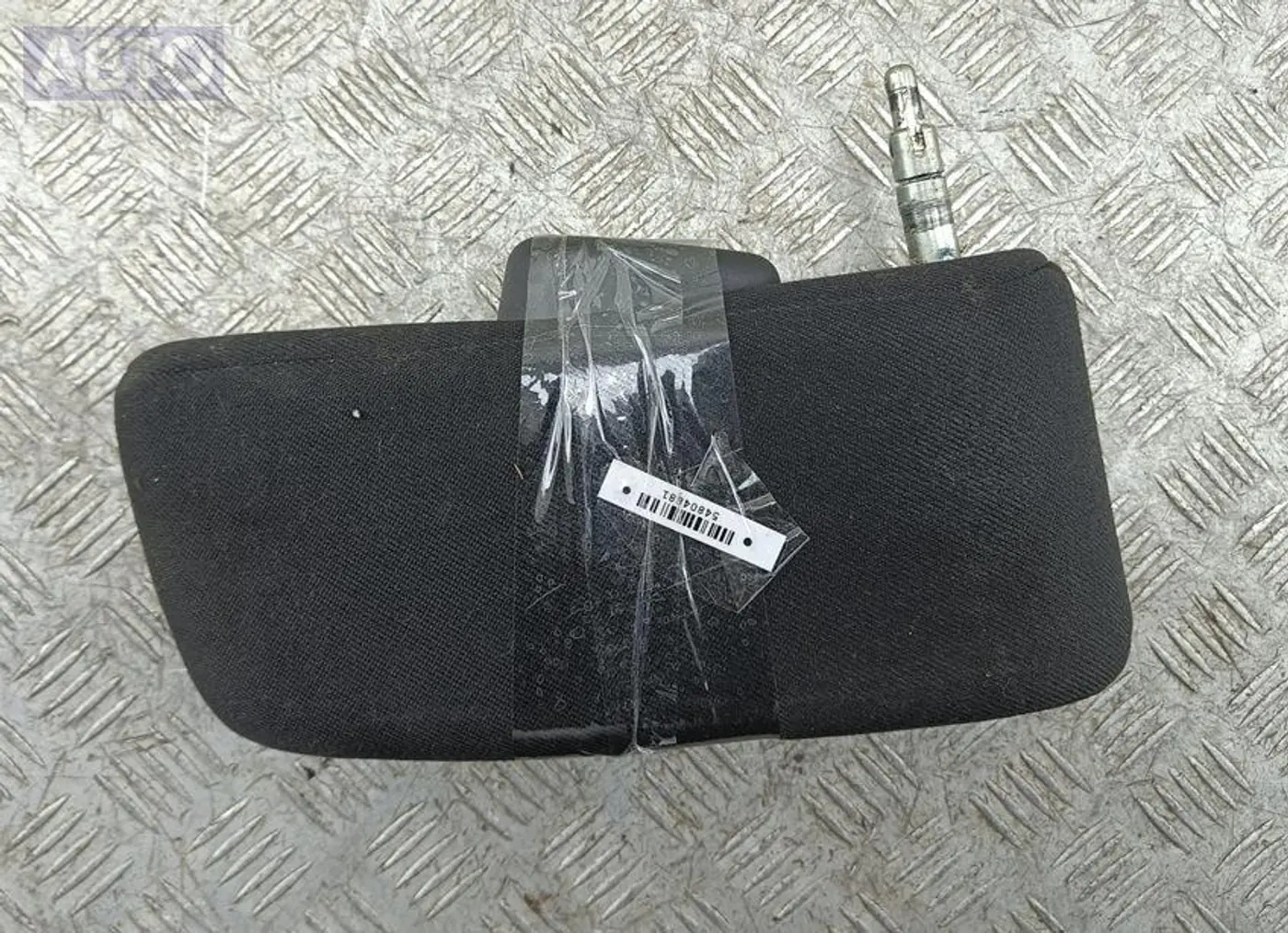 Подлокотник к Opel Zafira 2006