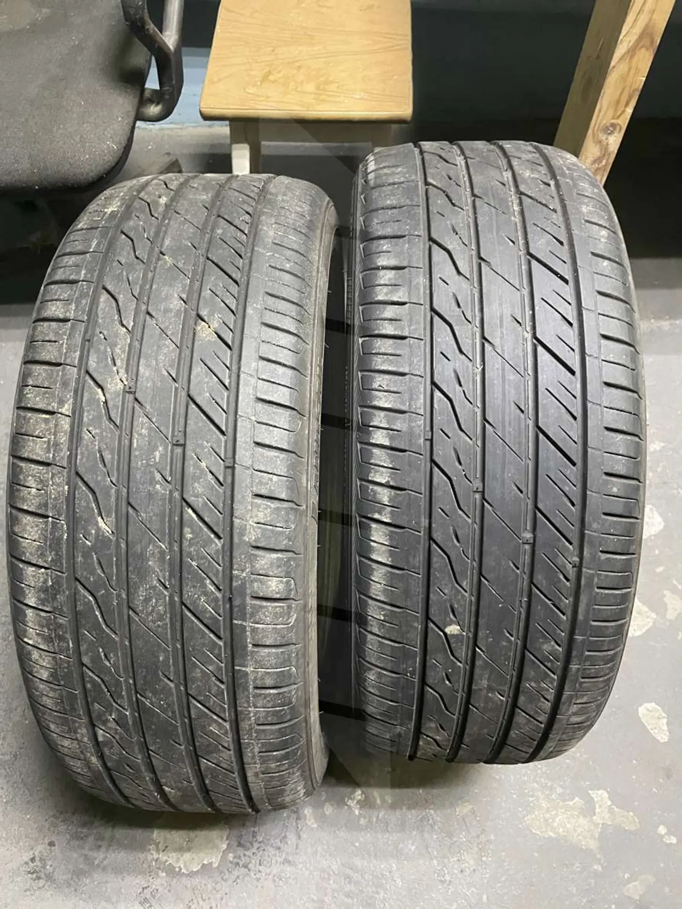 R19 225 45 Landsail LS588 UHP