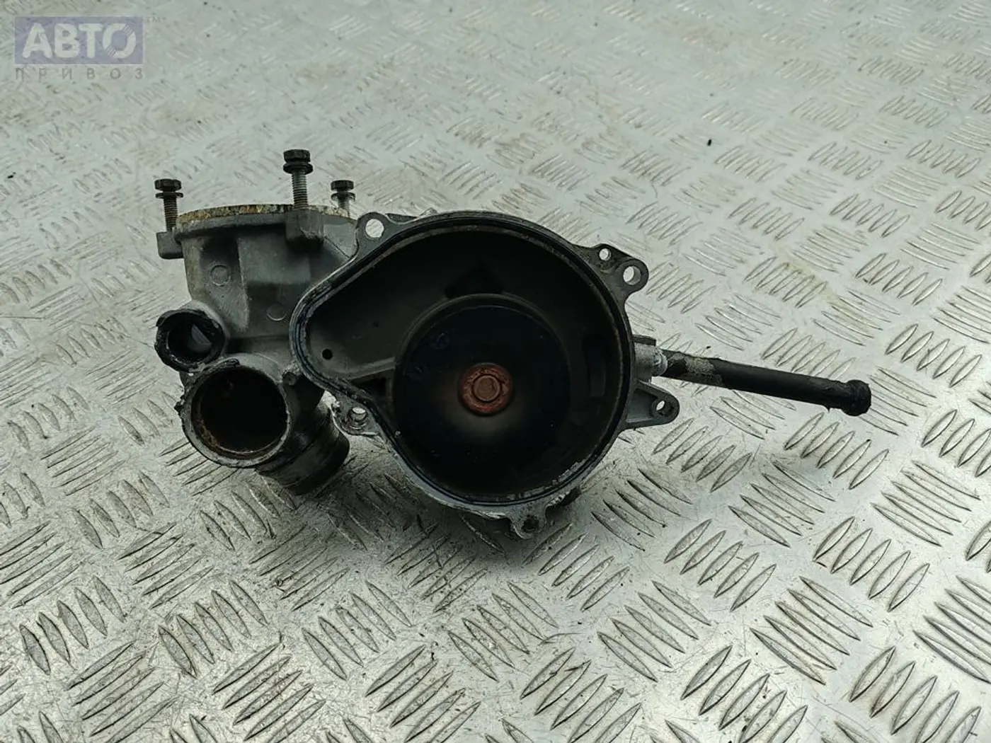 Помпа к BMW 7 series 2002