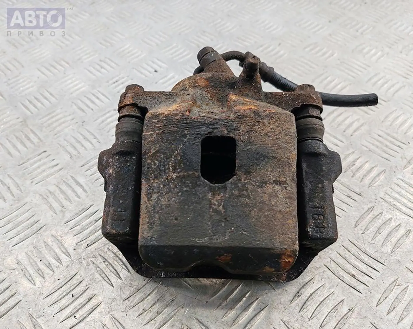 Суппорт к Toyota RAV 4 2005