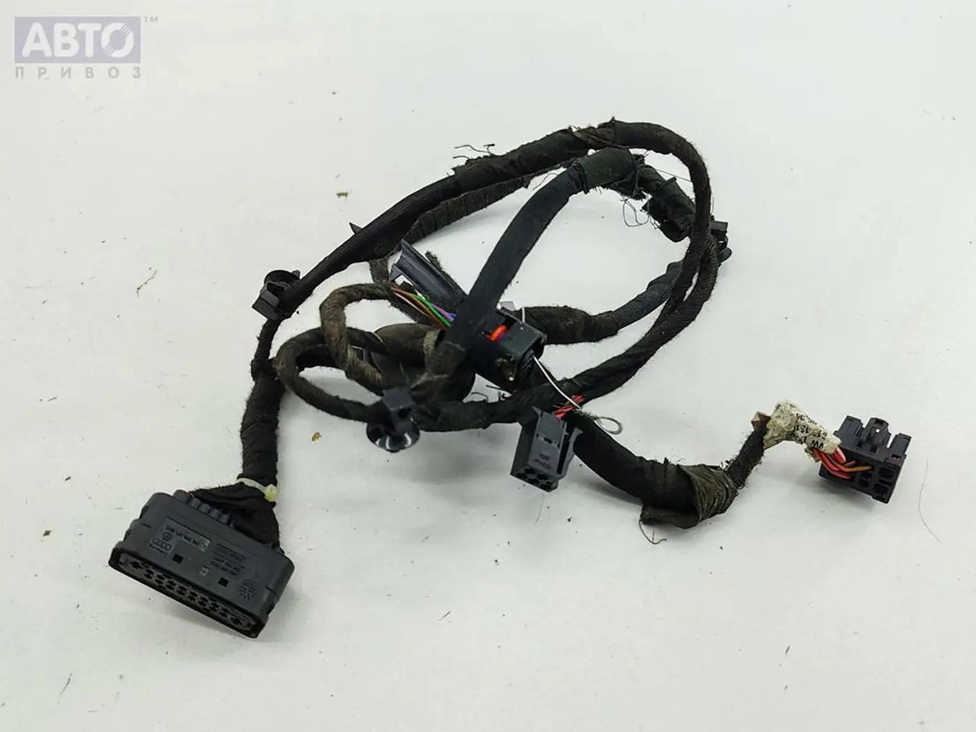Проводка двери к Volkswagen Golf 2000