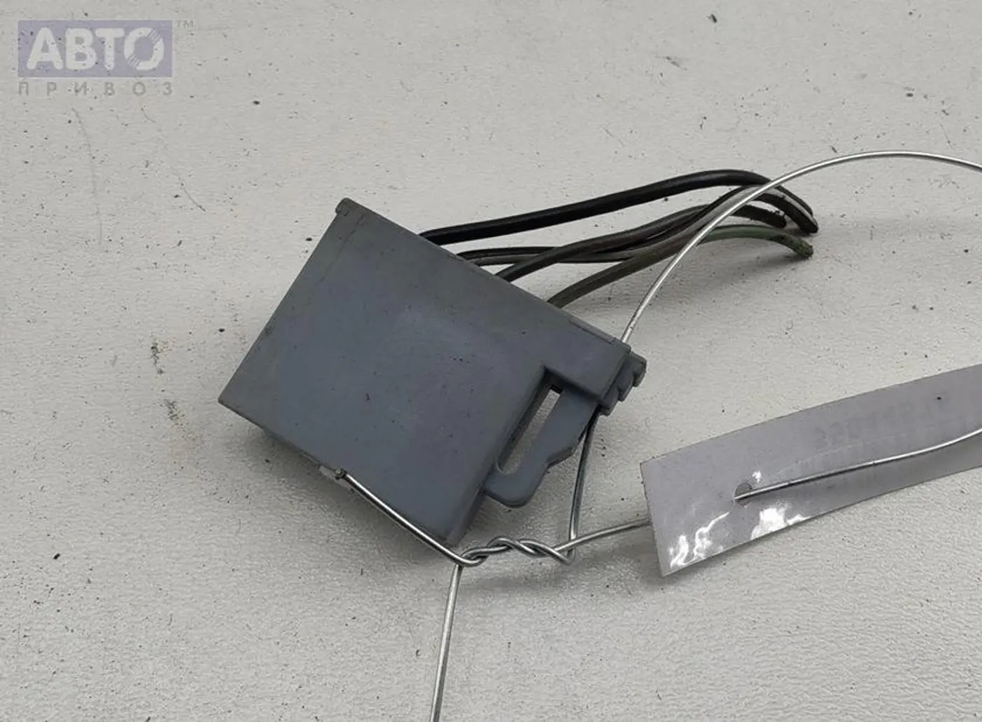 Разъем AUX / USB к Ford S-MAX 2006