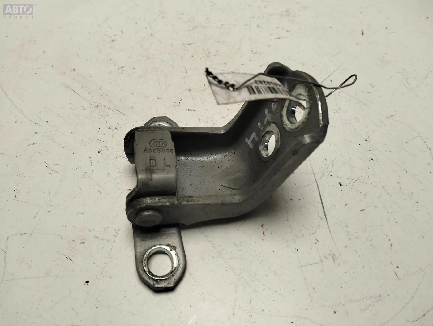 Петли к Renault Koleos 2008