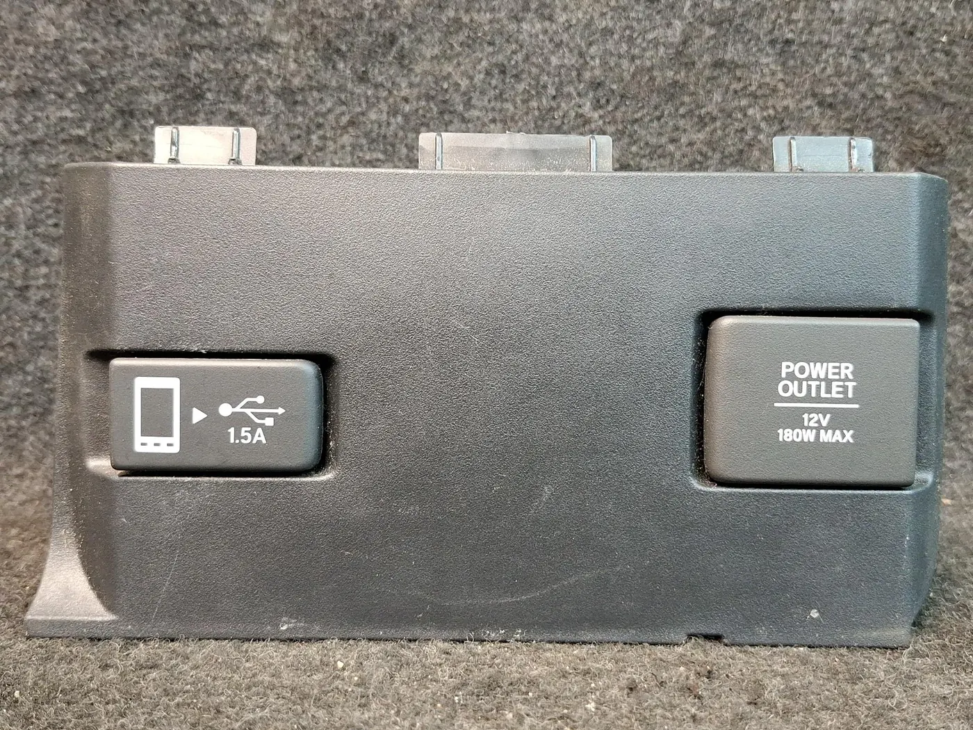 Разъем AUX / USB к Honda Civic 2017