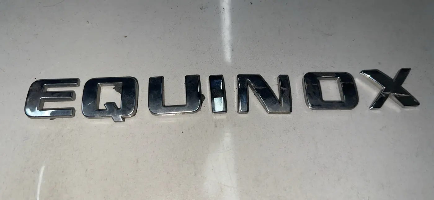 Эмблема к Chevrolet Equinox 2018