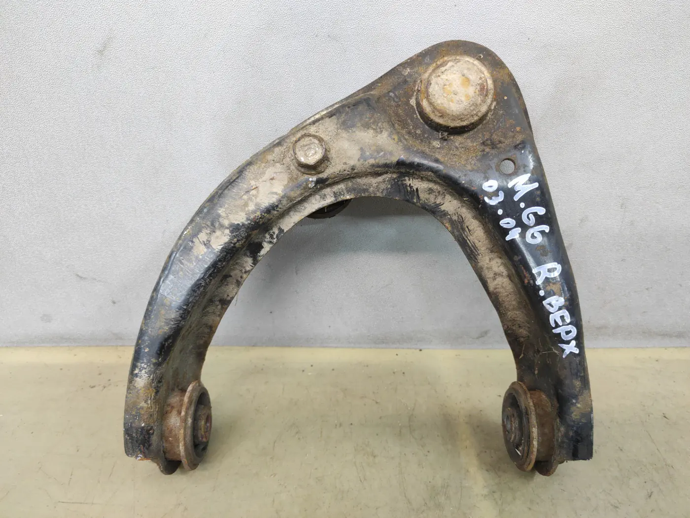 Рычаг передний к Mazda 6 2003