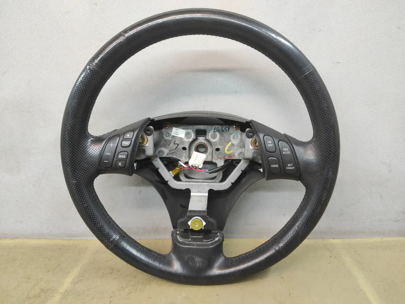 Руль к Mazda 6 2003