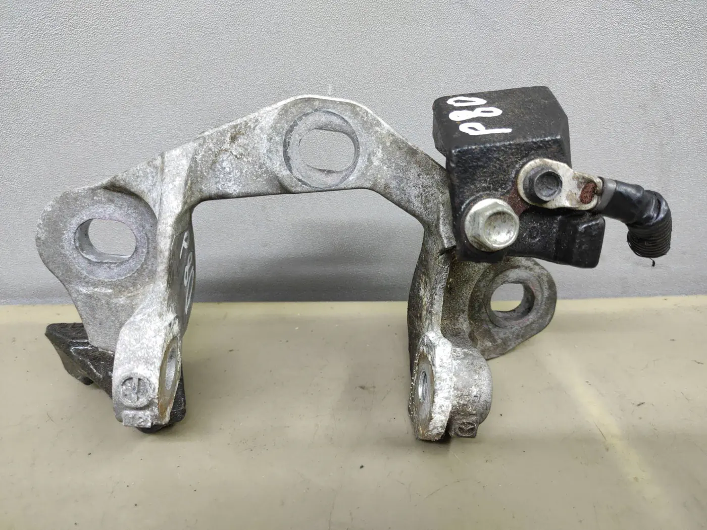 Кронштейн КПП к Mazda CX-9 2020