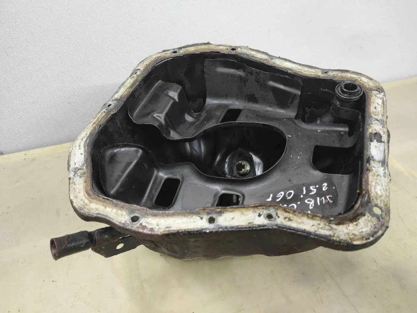 Поддон к Subaru Outback 2006