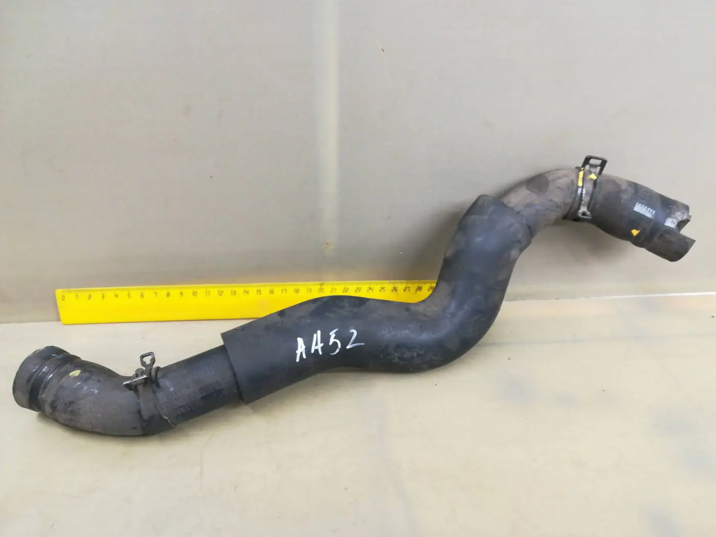 Патрубок к Mazda 3 2010