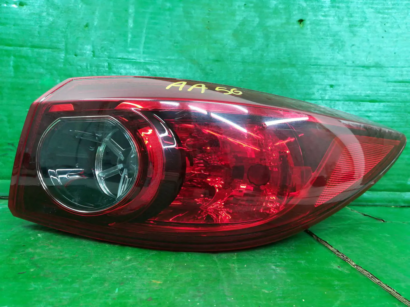Фонарь задний правый к Mazda 3 2016