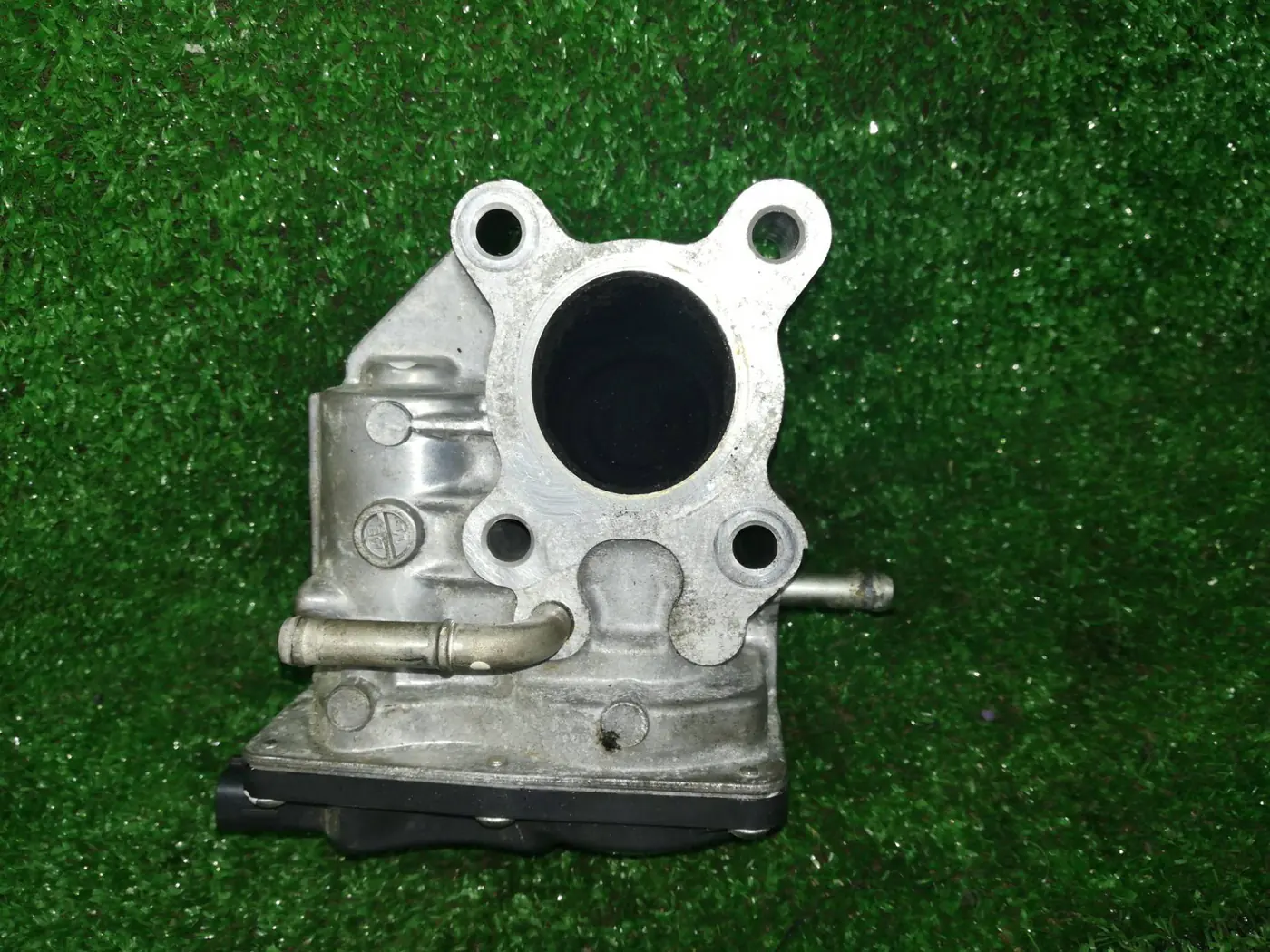 Клапан EGR к Mazda 6 2013