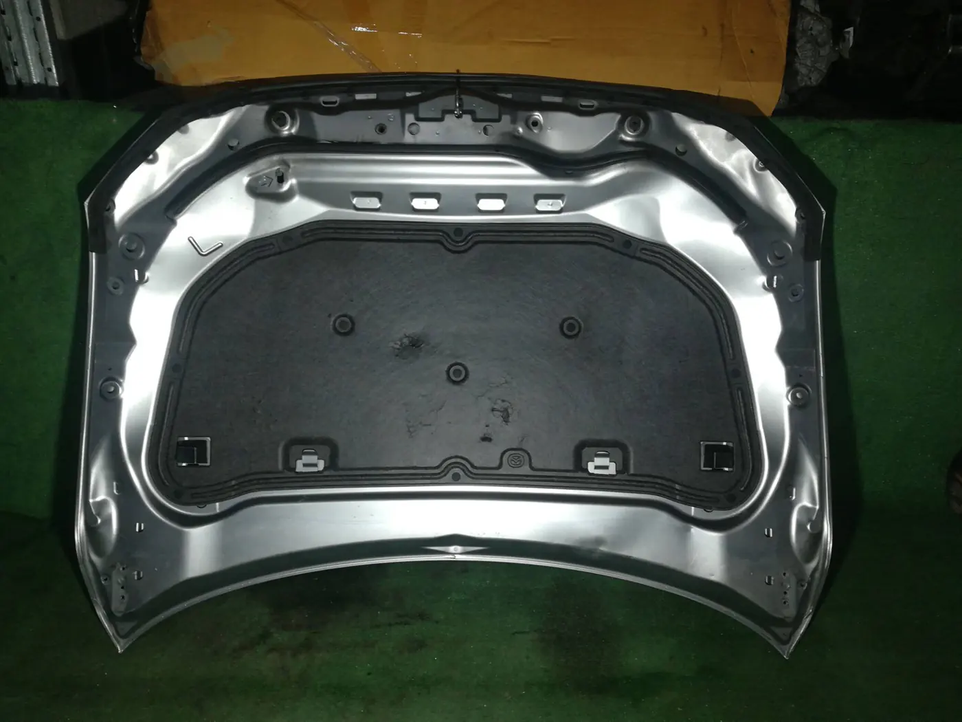 Капот к Mazda 6 2013