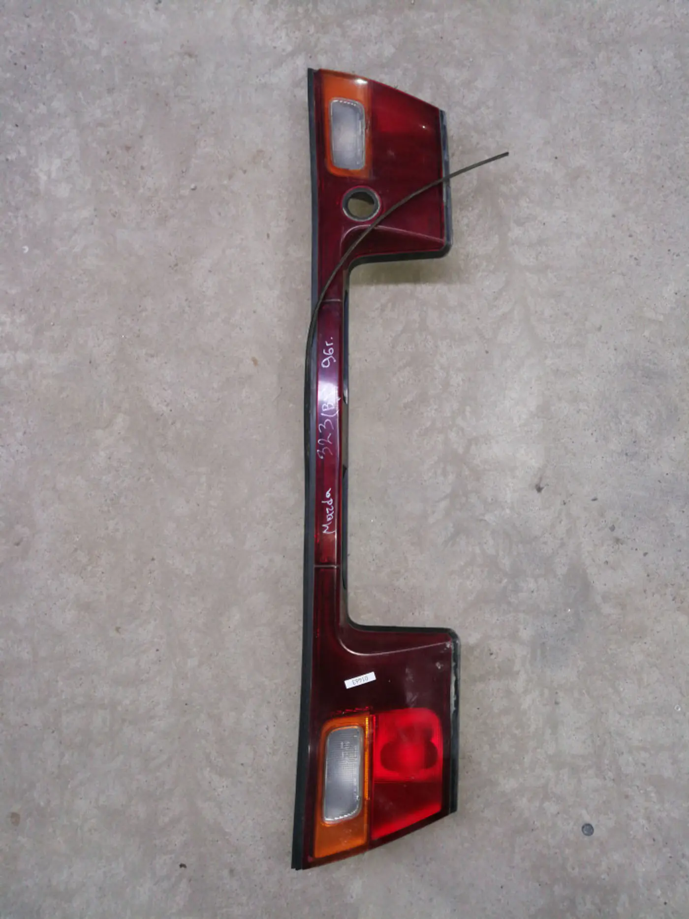 Бленда к Mazda 323 1996