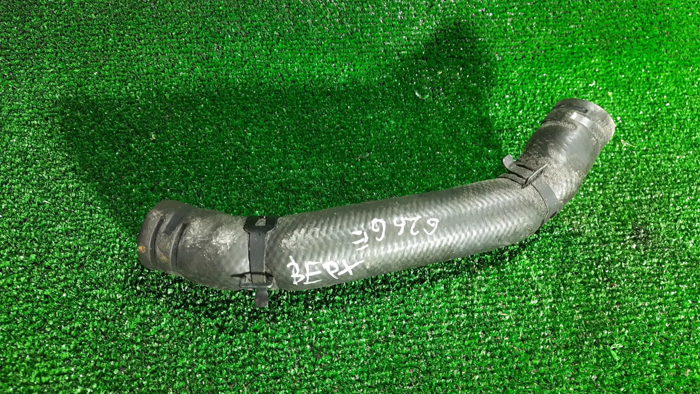 Патрубок к Mazda 626 1996