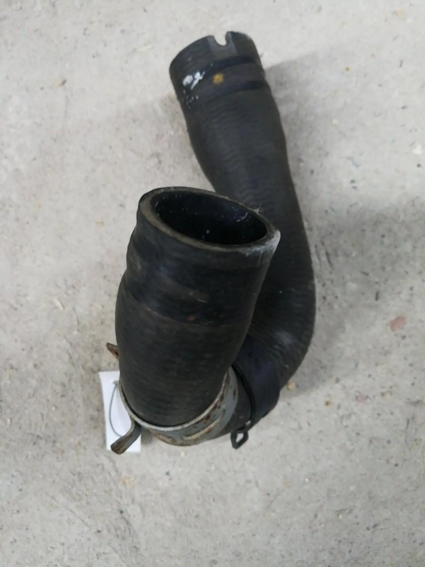 Патрубок к Mazda 3 2004