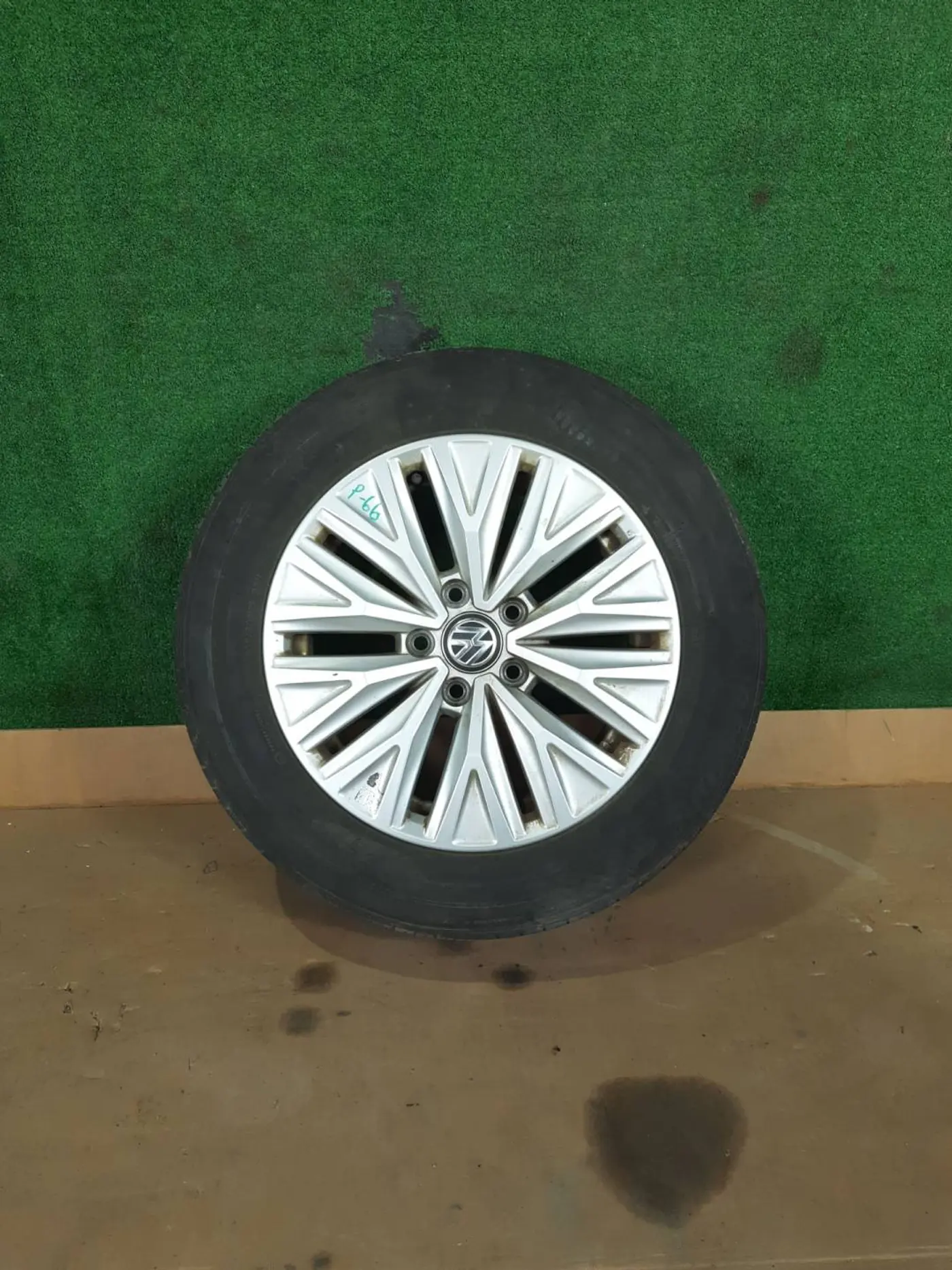 Диск литой к Volkswagen Jetta 2019