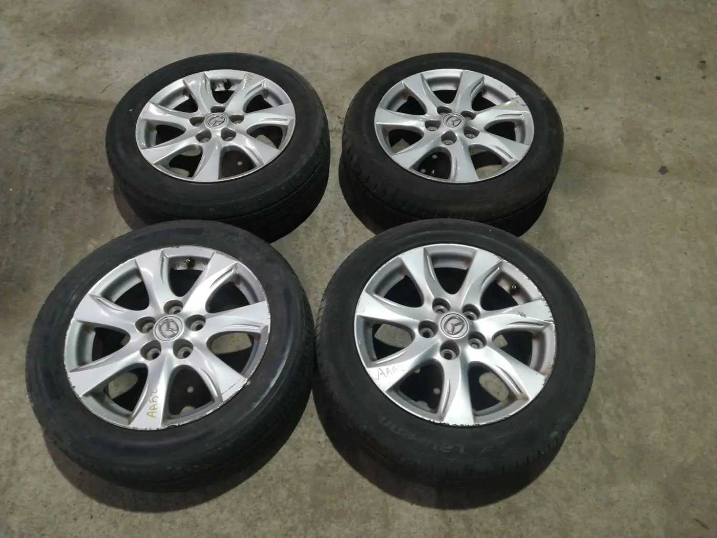 Диск литой к Mazda 3 2010