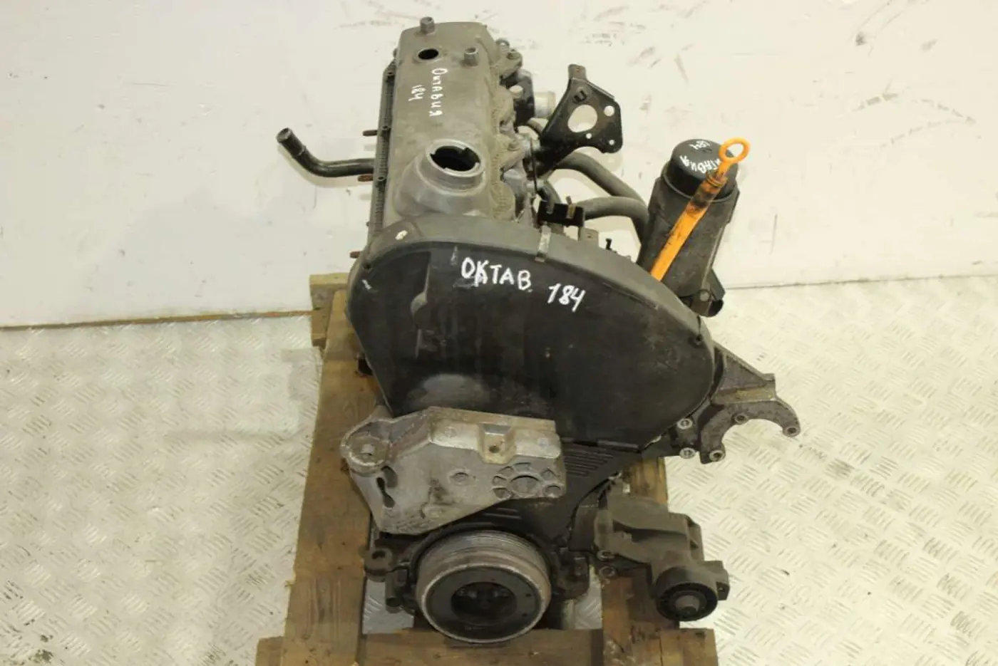 Двигатель к Audi A3 1999