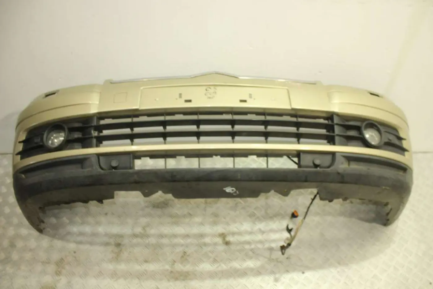Бампер передний к Citroen C5 2005