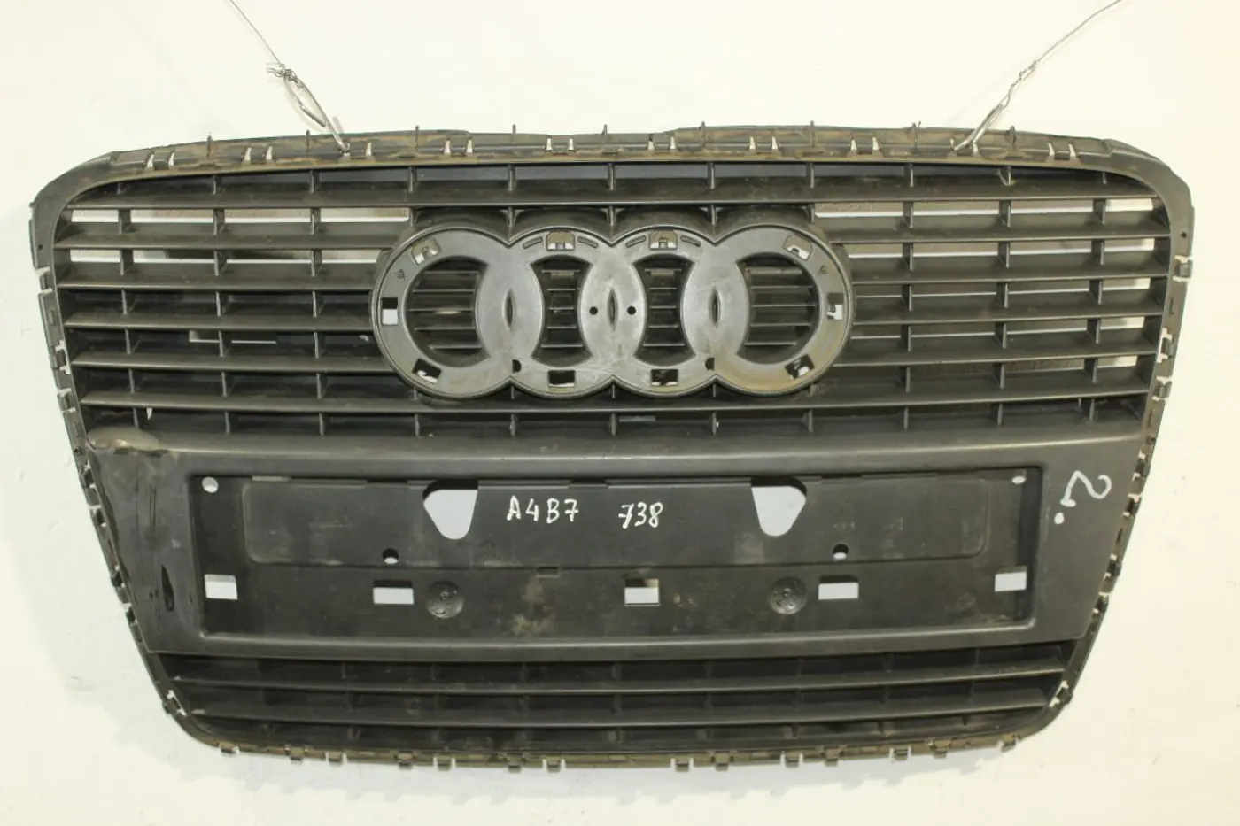 Решетка радиатора к Audi A4 2006