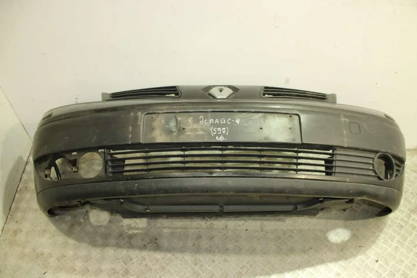Бампер передний к Renault Espace 2005