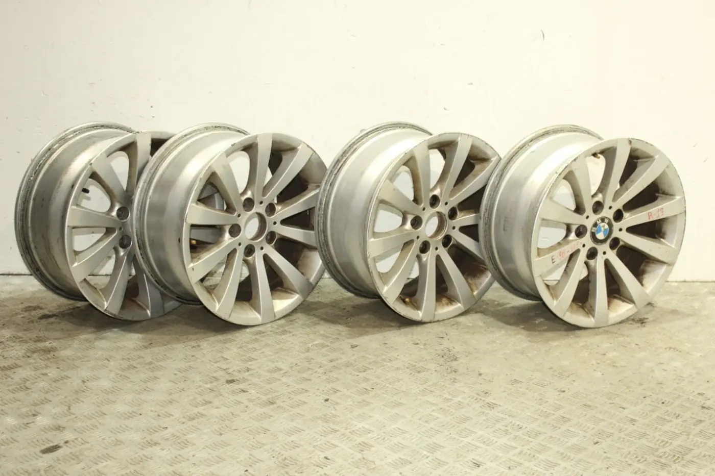 Диск литой к BMW 3 series 2010