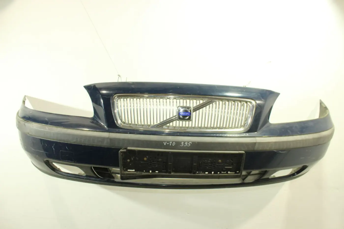 Бампер передний к Volvo V70 2001
