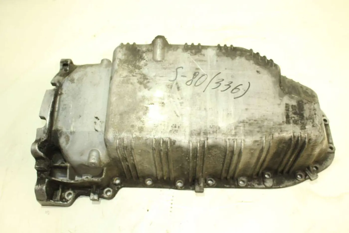 Поддон к Volvo S80 1999