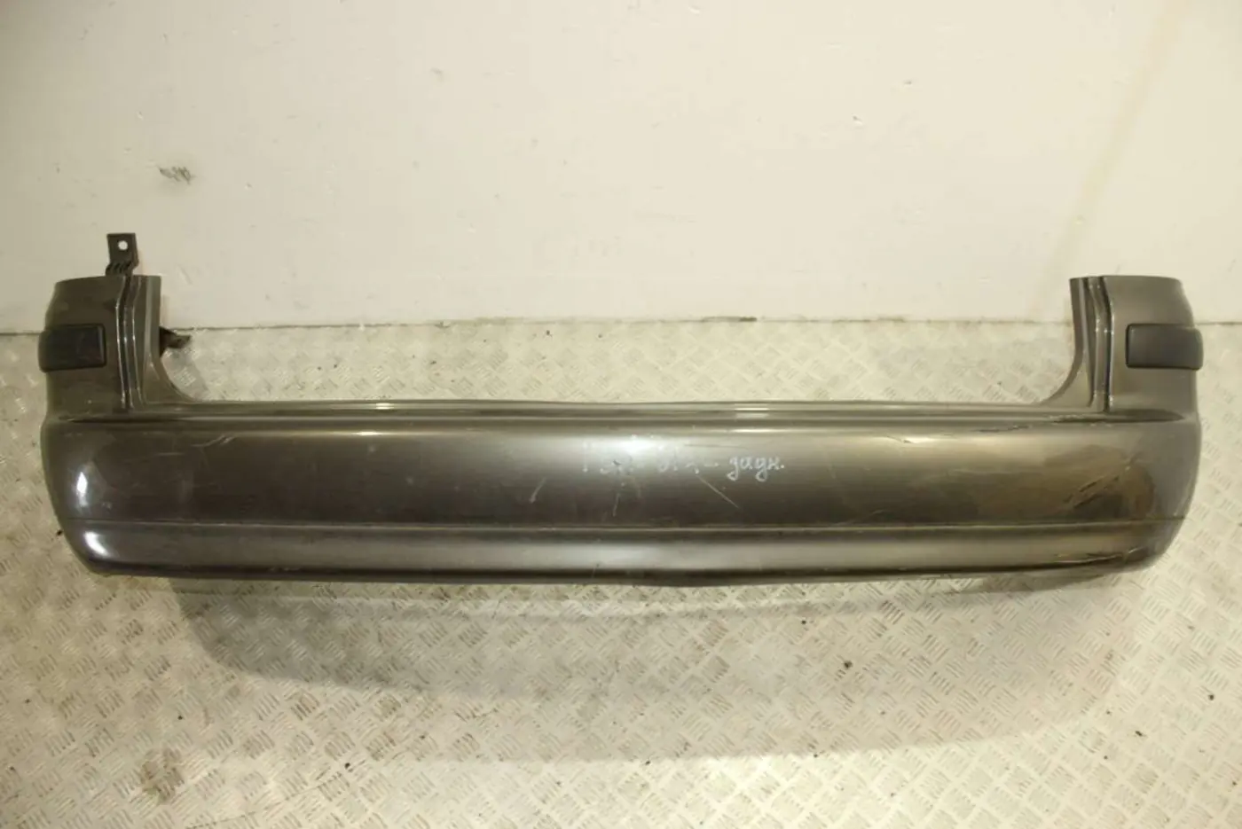 Бампер задний к Ford Galaxy 2001