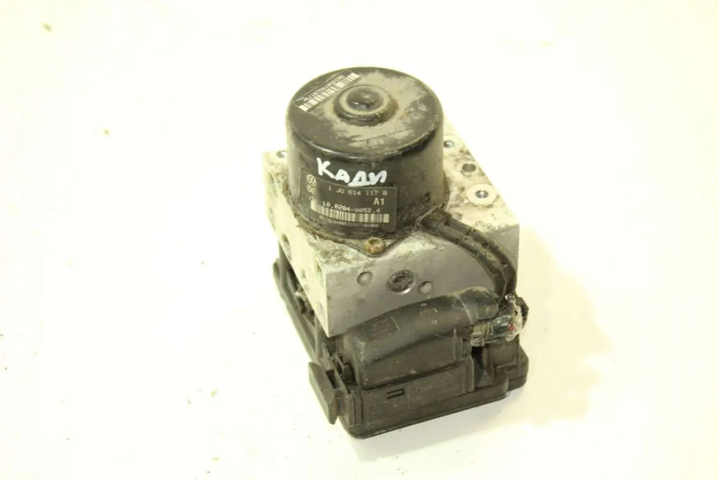 Блок управления ABS к SEAT Inca 1998