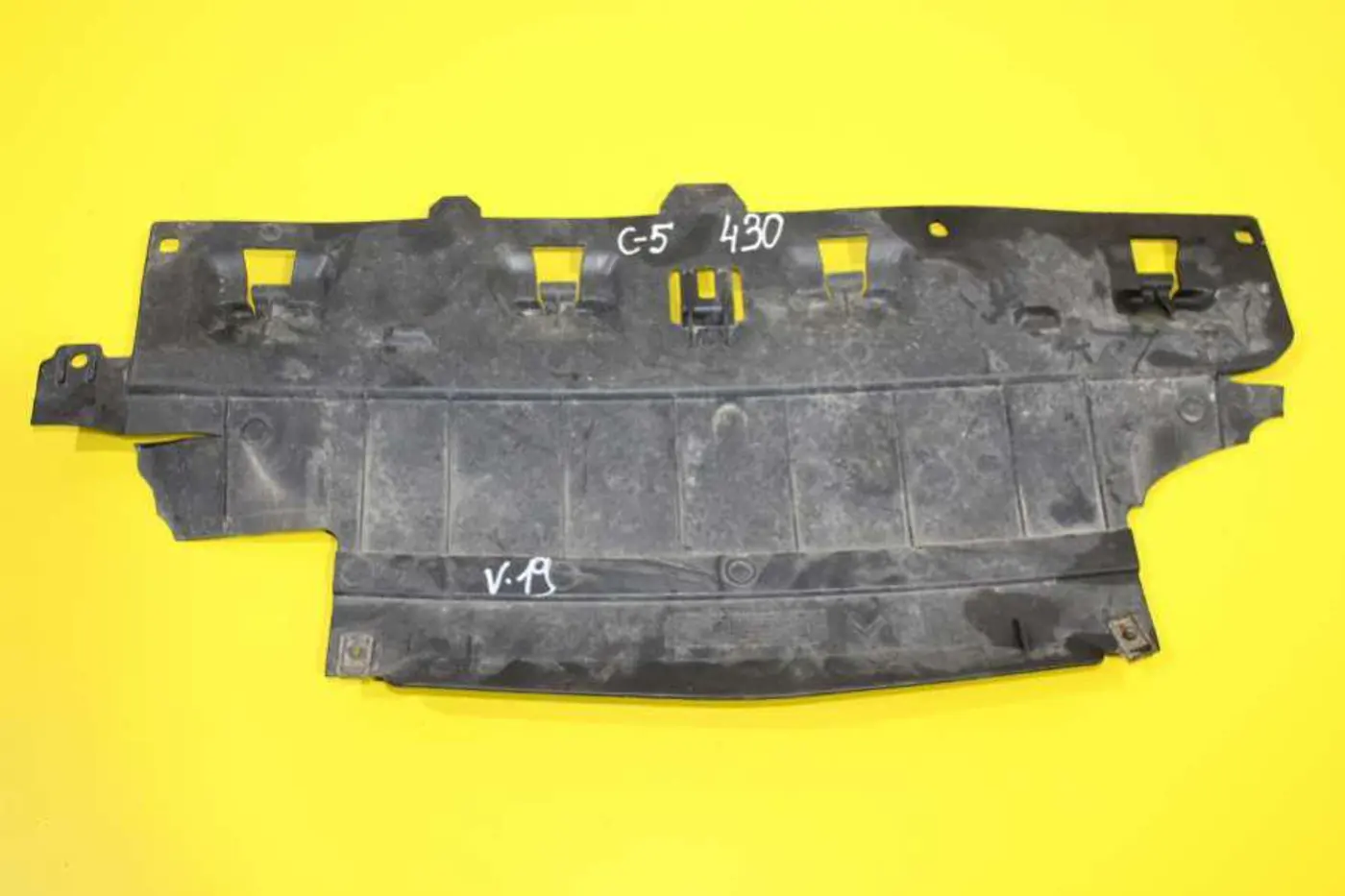 Планка под капот к Citroen C5 2007