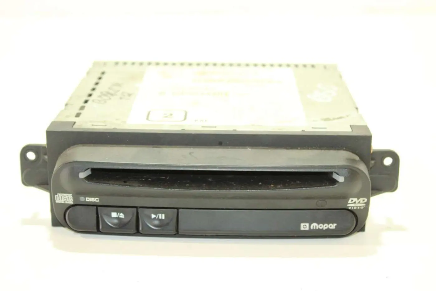 DVD к Chrysler Voyager 2003