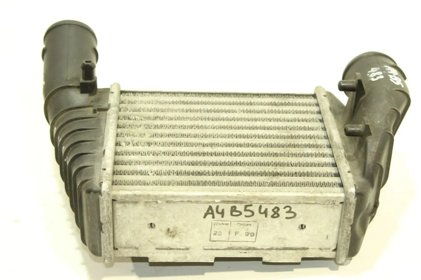 Интеркулер к Audi A4 2000