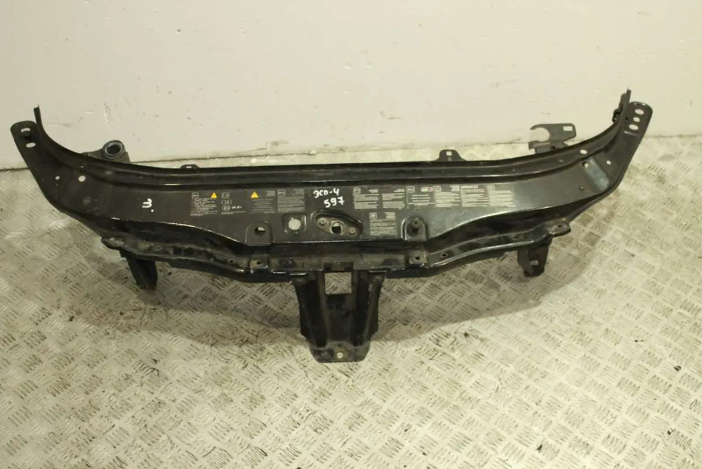 Планка под капот к Renault Espace 2005