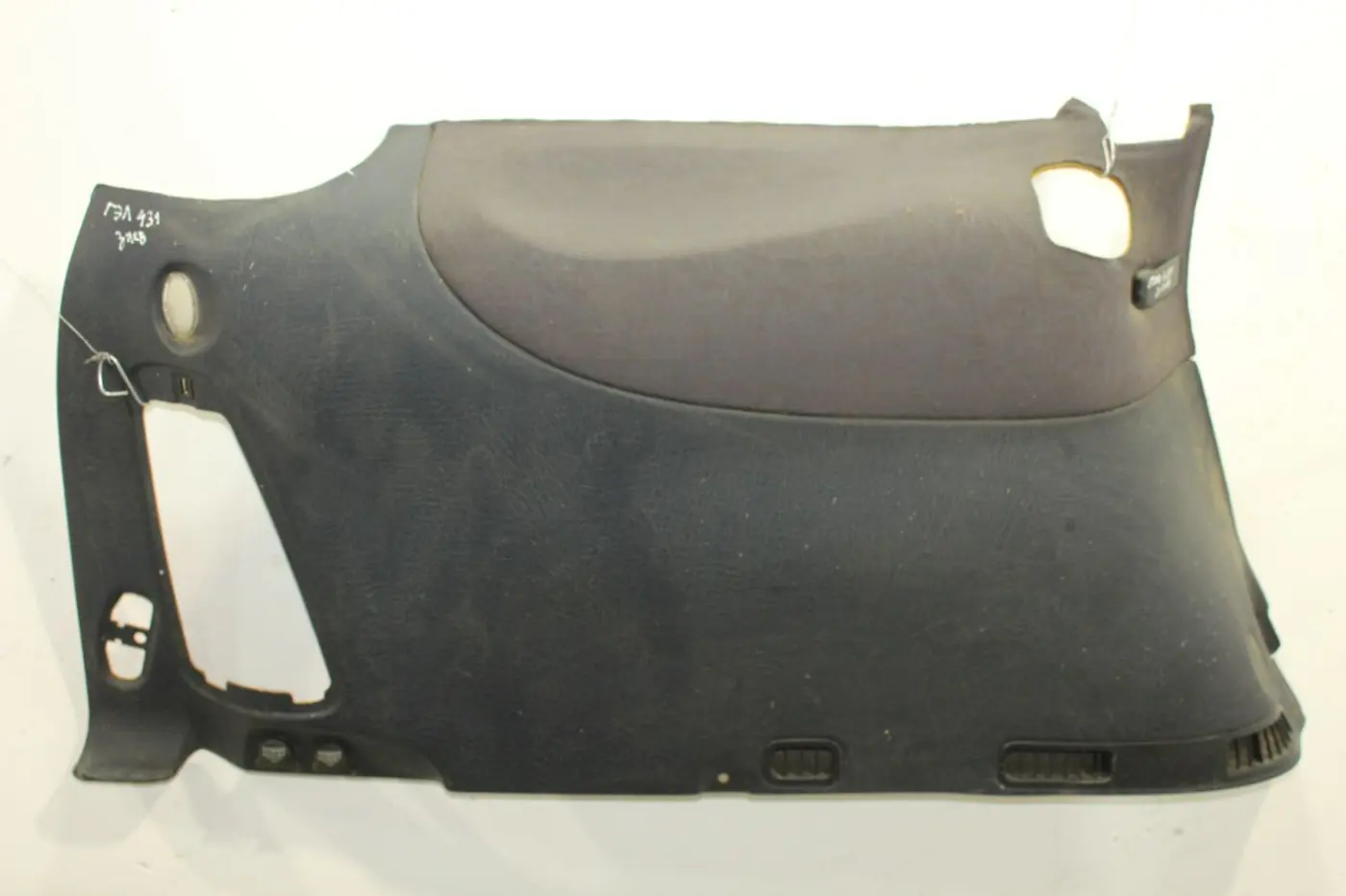 Обшивка багажника к Ford Galaxy 1999