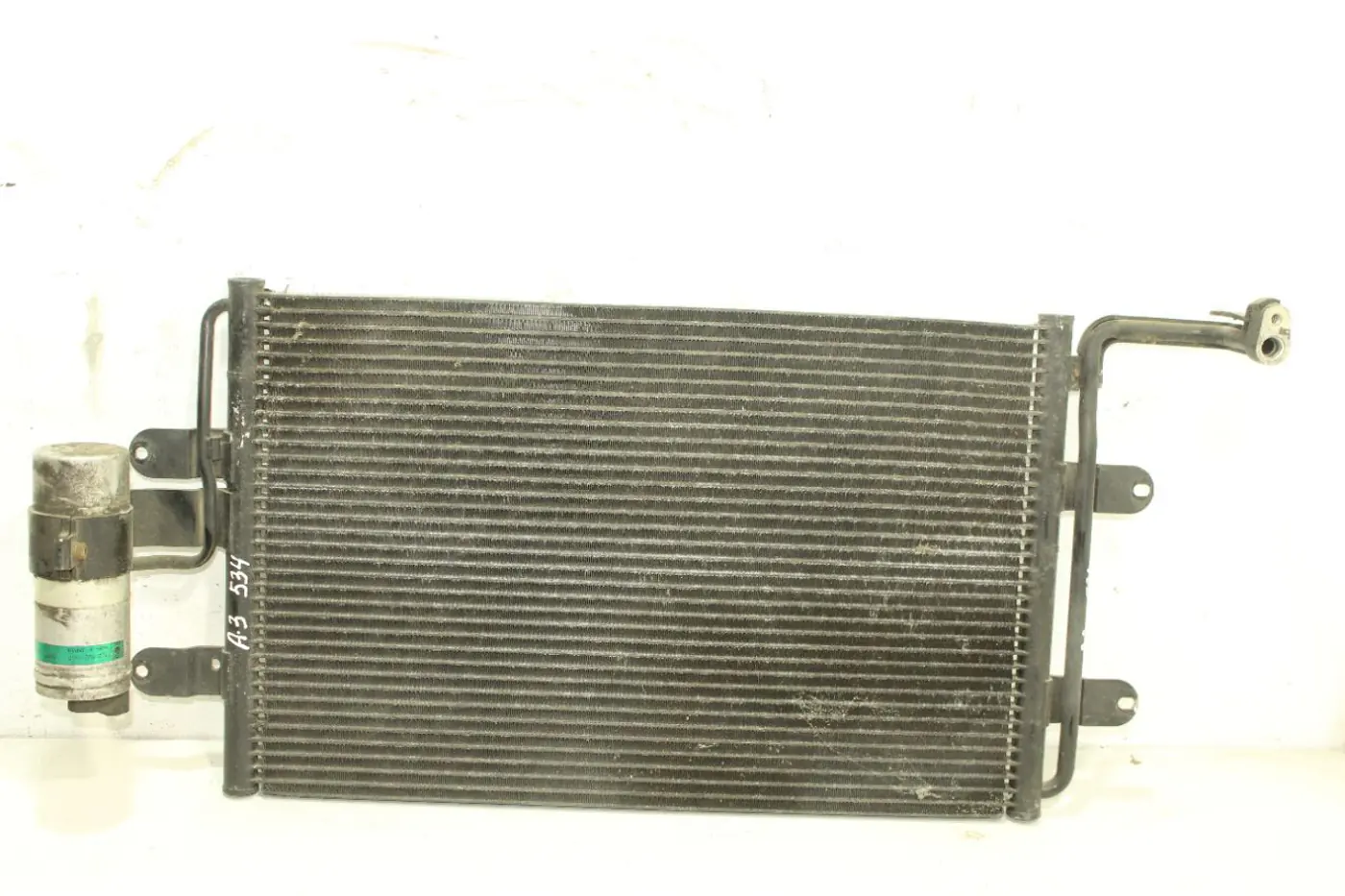 Радиатор кондиционера к Audi A3 2002