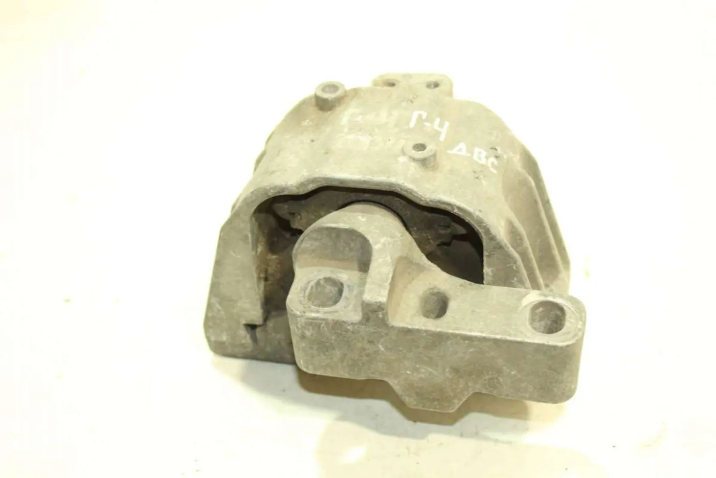Подушка крепления двигателя к SEAT Toledo 2002