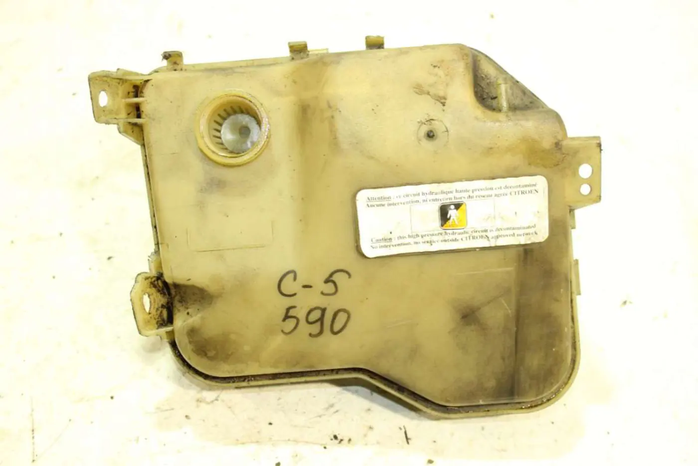 Бачок LHM к Citroen C5 2003