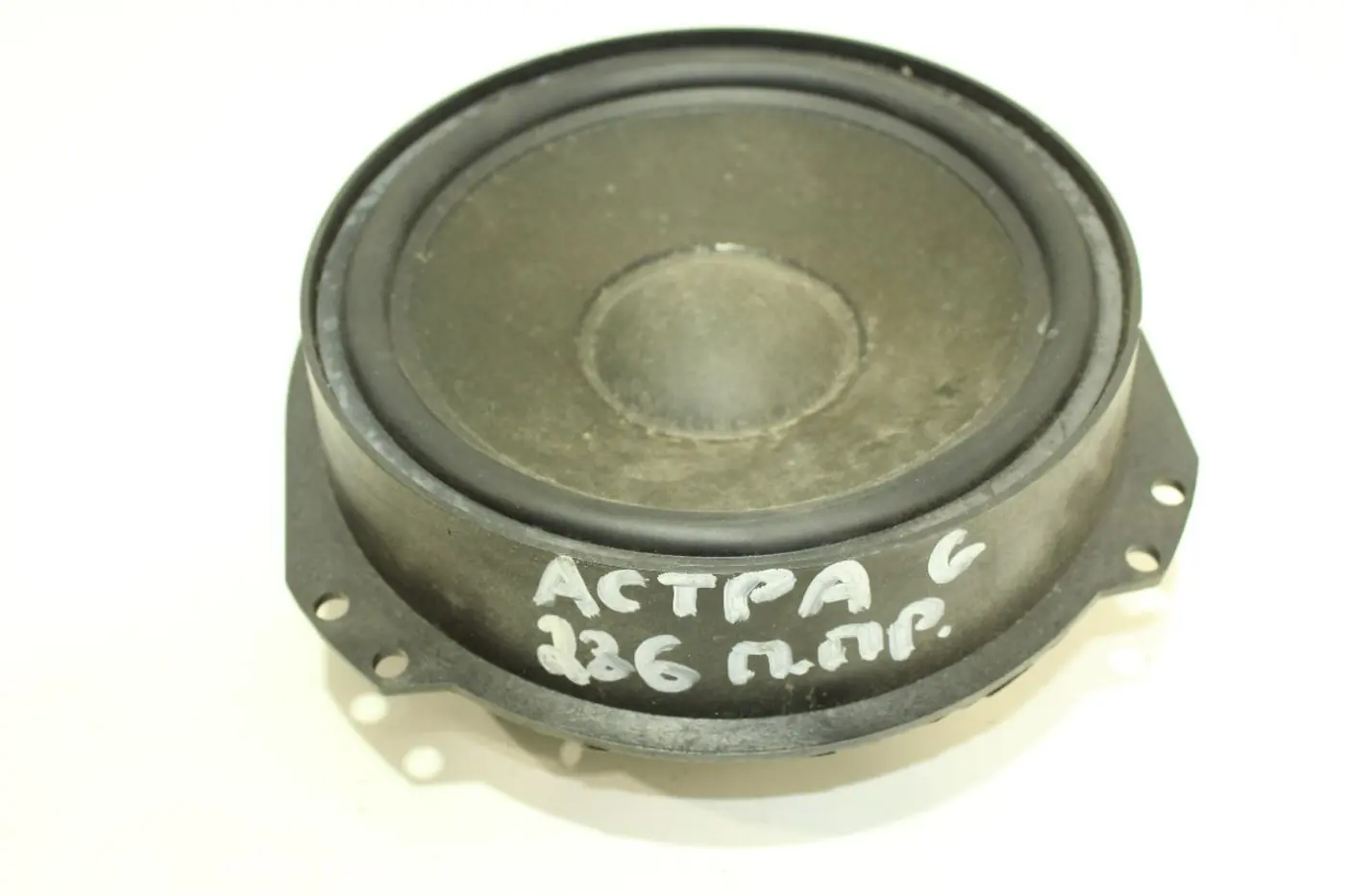 Динамик к Opel Astra 1999