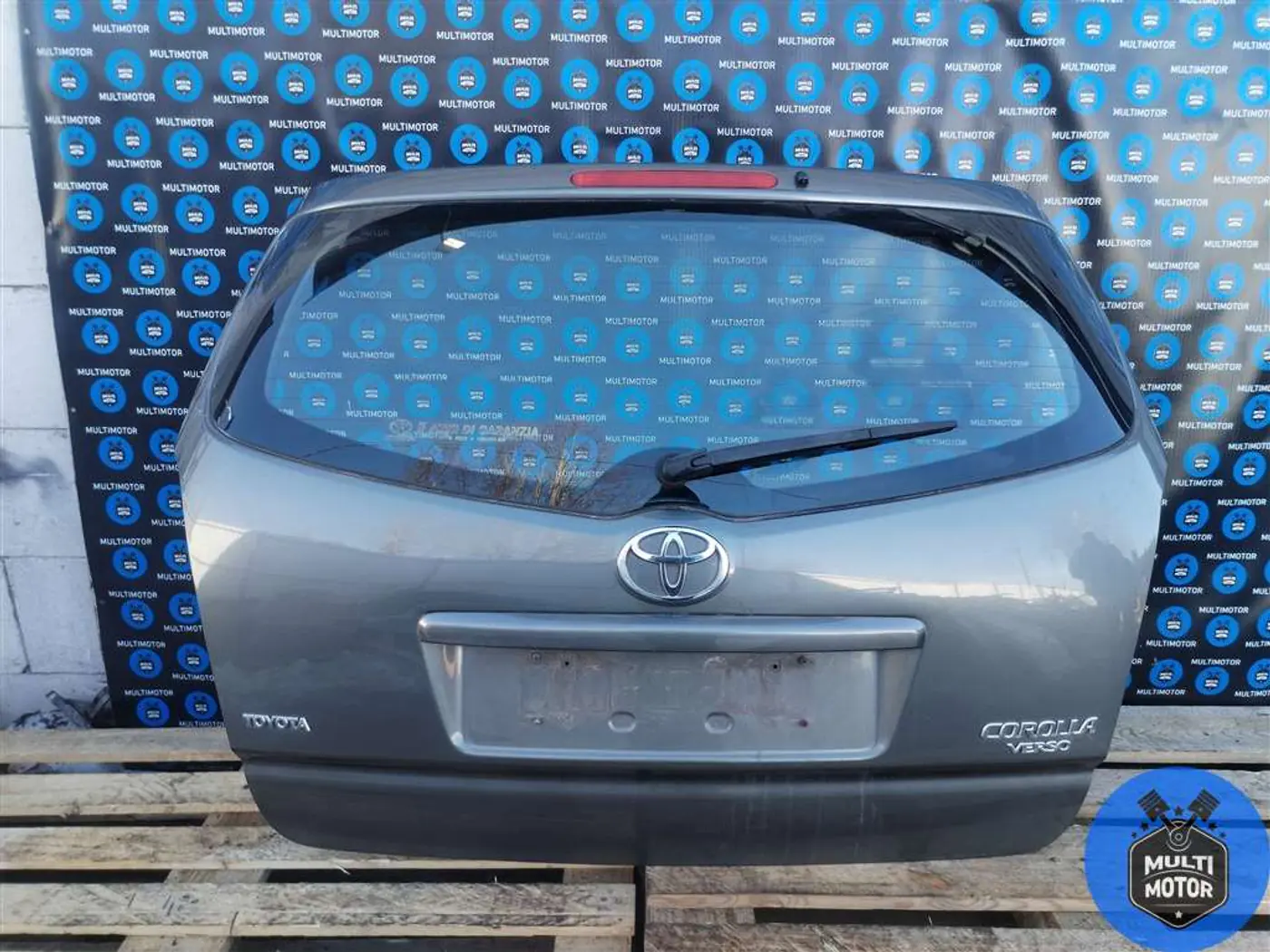 Щеткодержатель задний к Toyota Corolla Verso 2007
