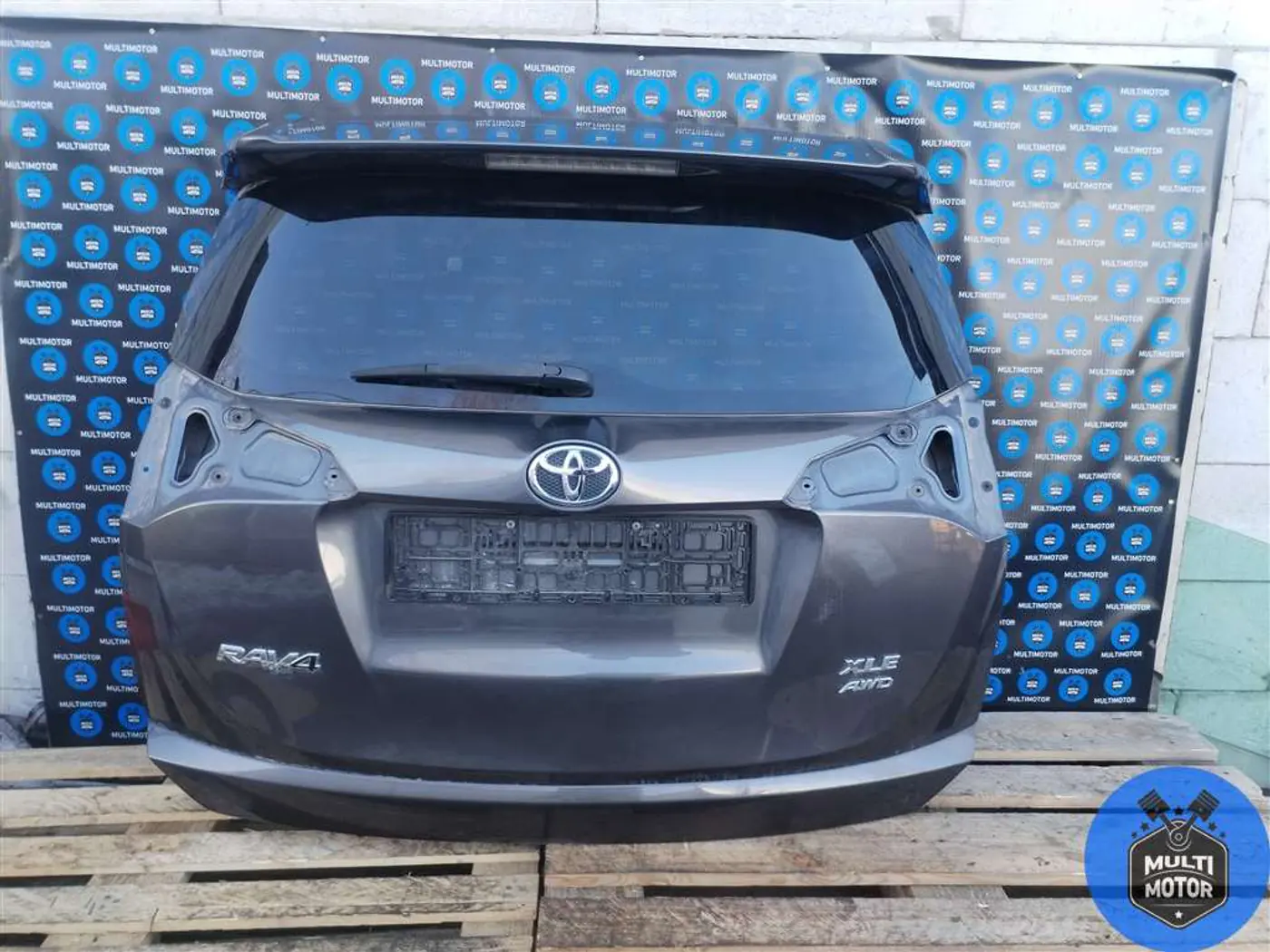 Щеткодержатель задний к Toyota RAV 4 2016