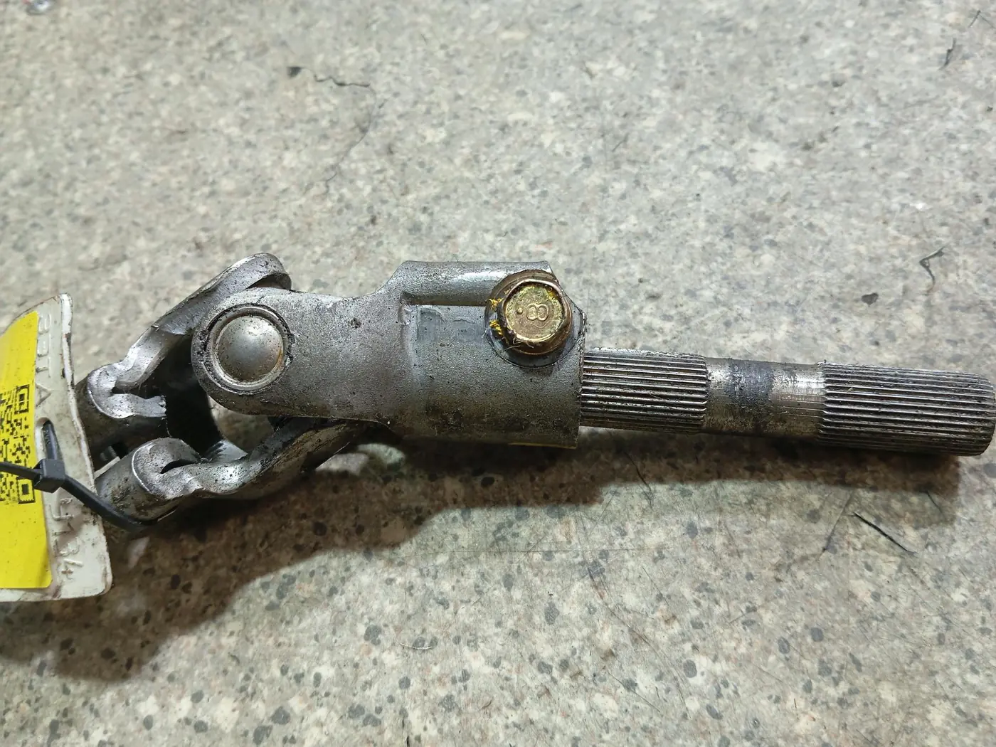 Рулевой карданчик к Mazda 626 2001