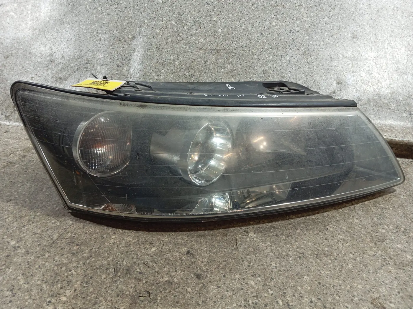 Фара правая к Hyundai Sonata 2006