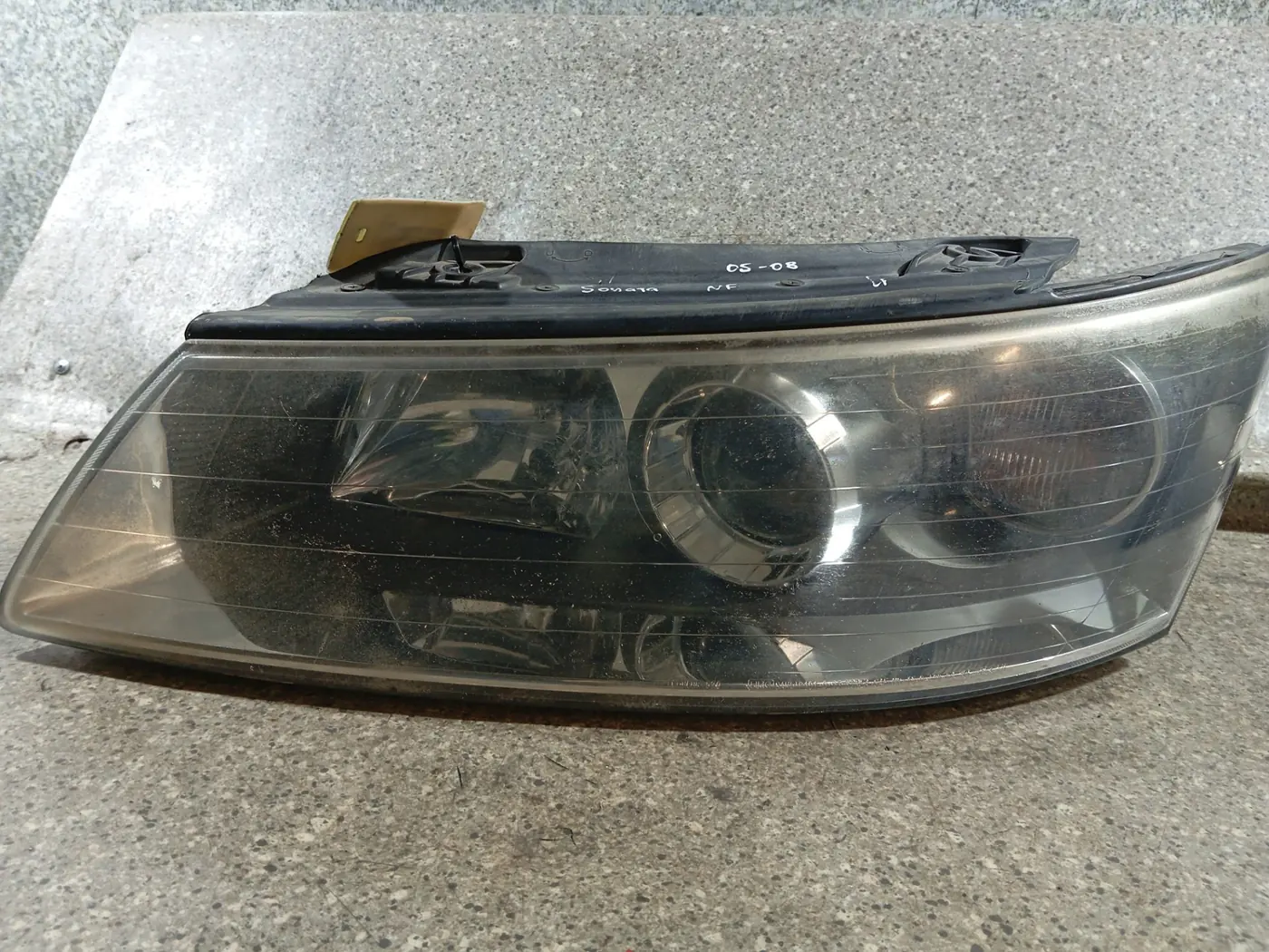 Фара левая к Hyundai Sonata 2006