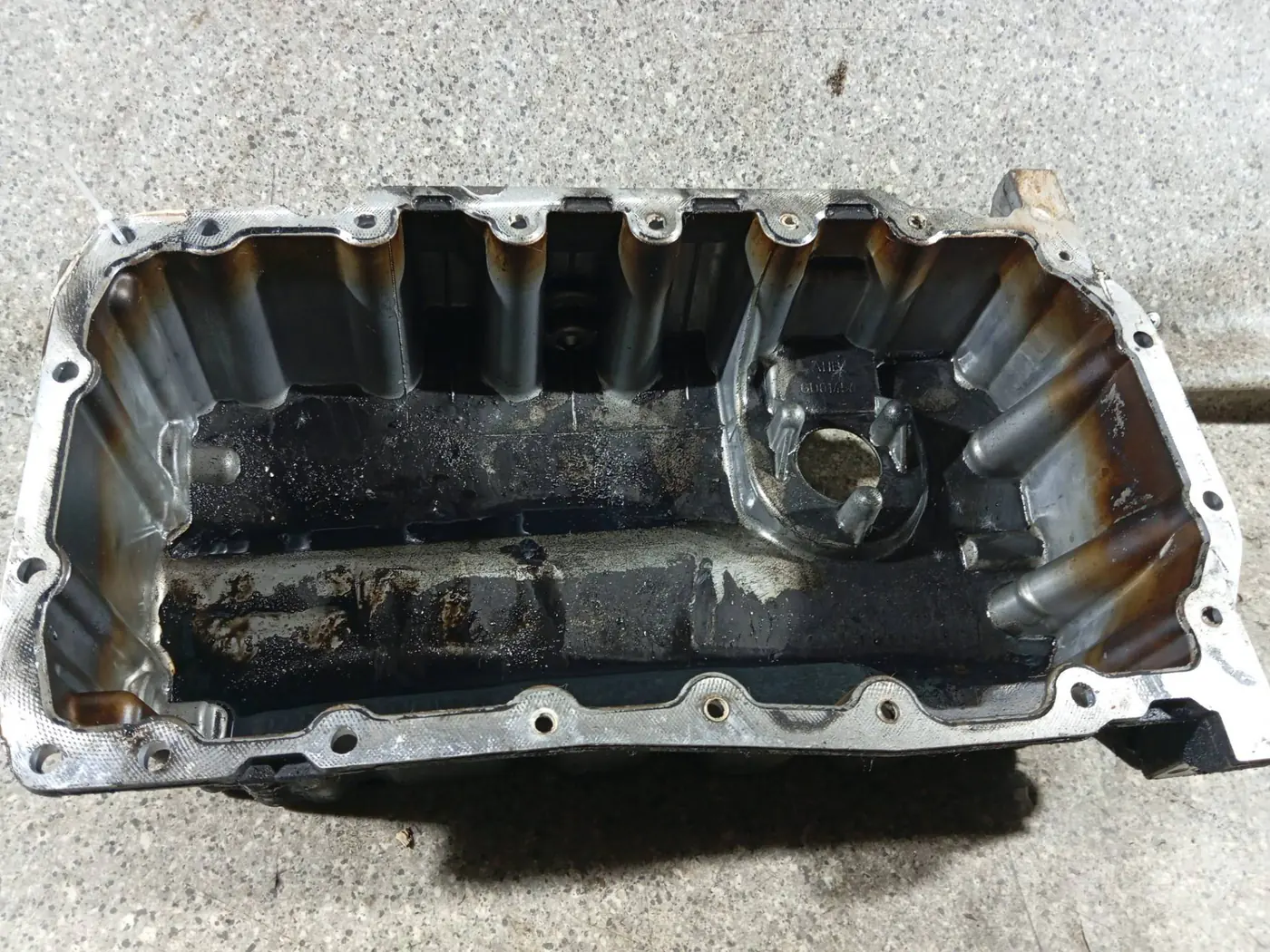 Поддон к Volkswagen Passat 2008