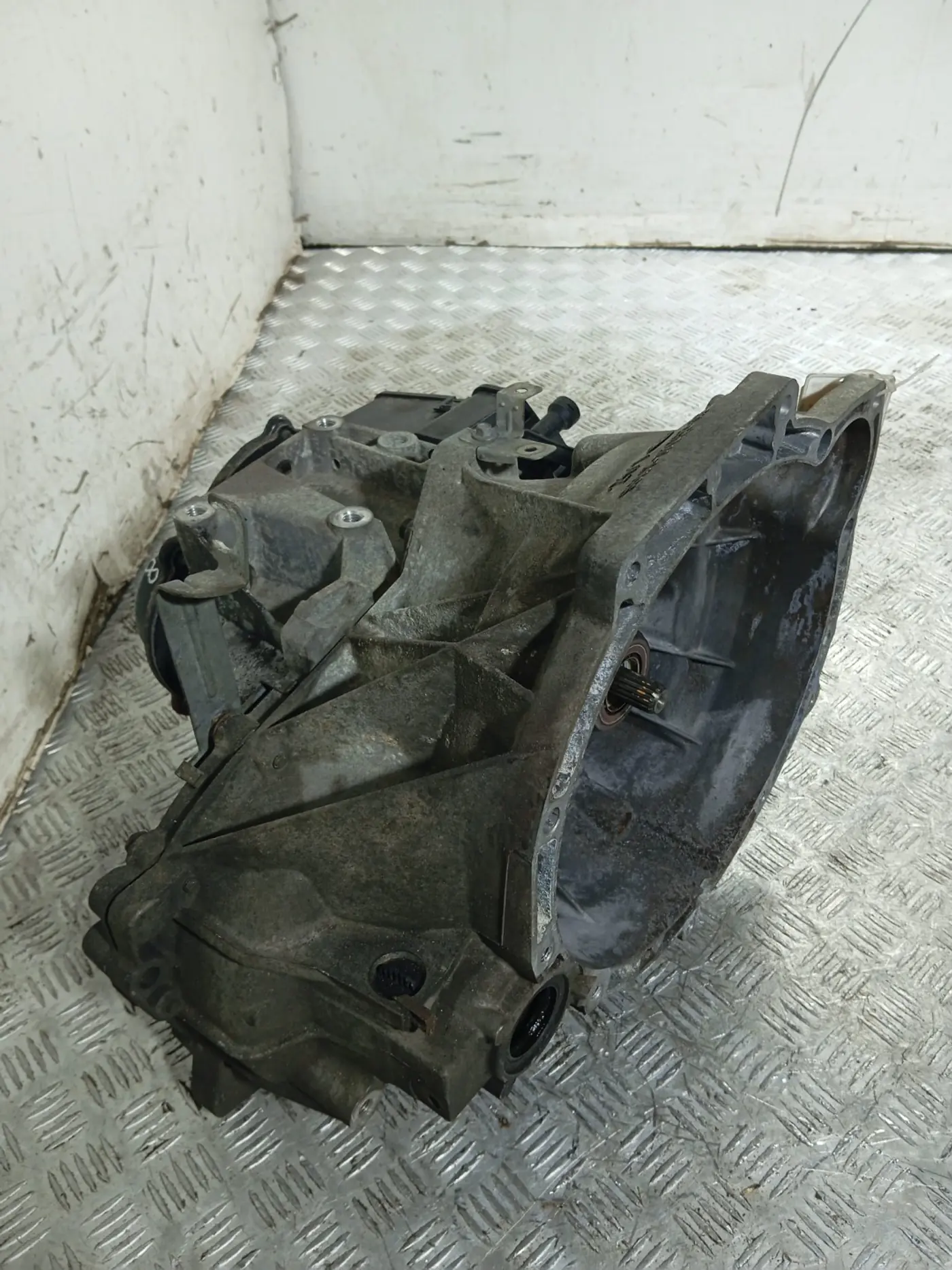 КПП механическая (МКПП) к Ford C-MAX 2005