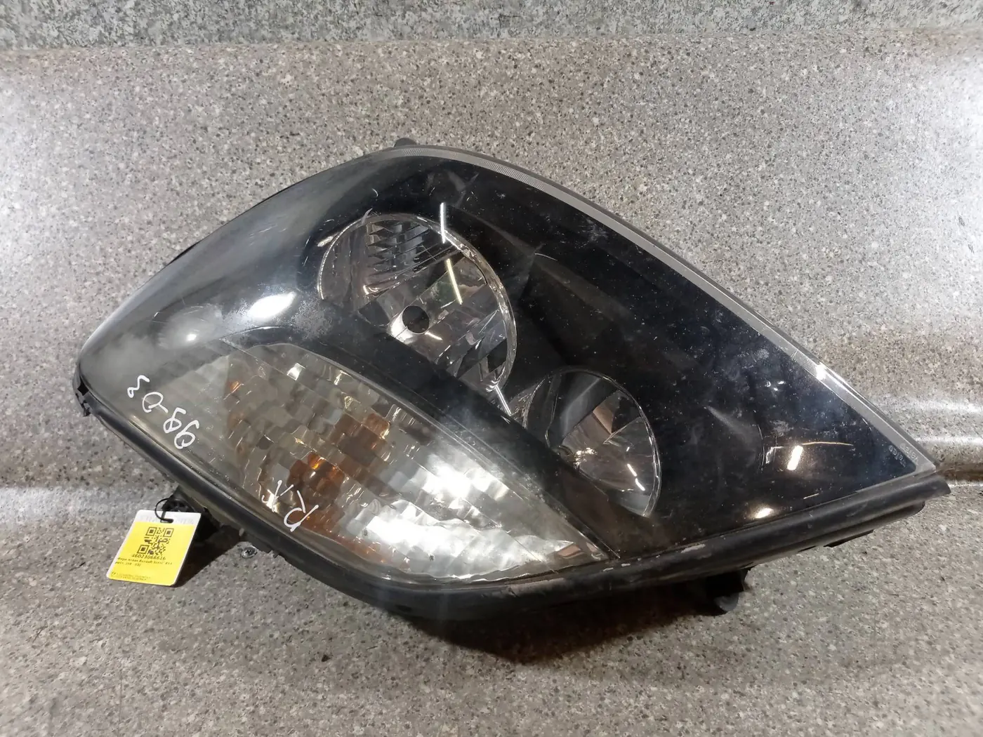 Фара левая к Renault Scenic 2001